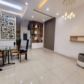 Bán nhà đep mới hẻm 125 đường Nguyễn Thị Tần P1 Q8