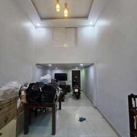 Bán nhà vị trí ngay chợ đường Nguyễn Cảnh Chân P.Cầu Kho Q1