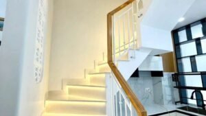 Alternative view of Bán nhà đẹp mới xây ngay mặt tiền chợ Đoàn Văn Bơ P14 Q4