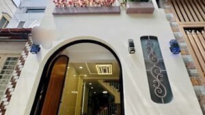 Bán nhà đẹp mới tặng full nội thất đẹp như hình đường Dạ Nam P2 Q8