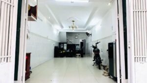 Bán nhà đẹp đường Âu Dương Lân P.Chánh Hưng Q8