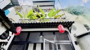 Bán nhà đẹp mới đường Dương Bá Trạc P1 Q8