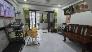Bán nhà mới hẻm rộng đường Phạm Thế Hiển P7 Q8